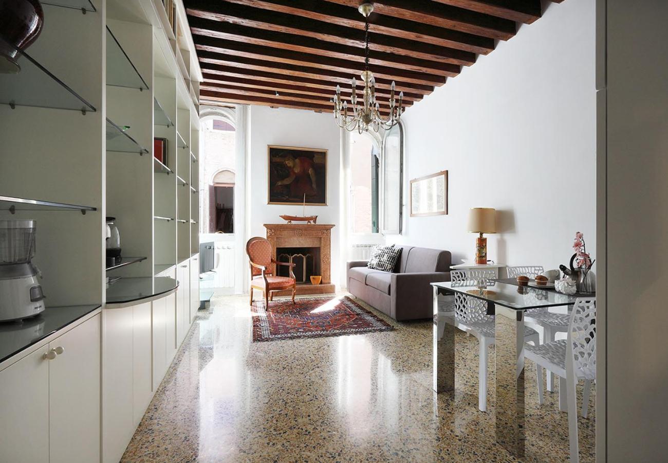 Apartament Casa Del Mandolino - Cozy Near The Station! Wenecja
